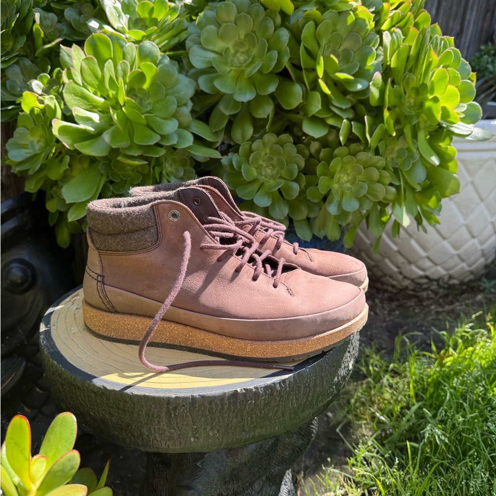 Birkenstock Brown Chukka Boots with Cork-Style Midsole